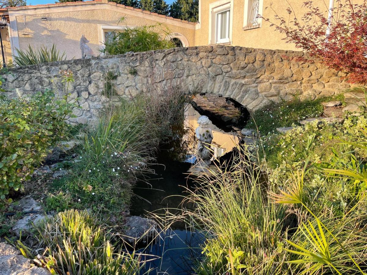 Studio Les Petits Lutins Entraigues-sur-la-Sorgue Eksteriør billede