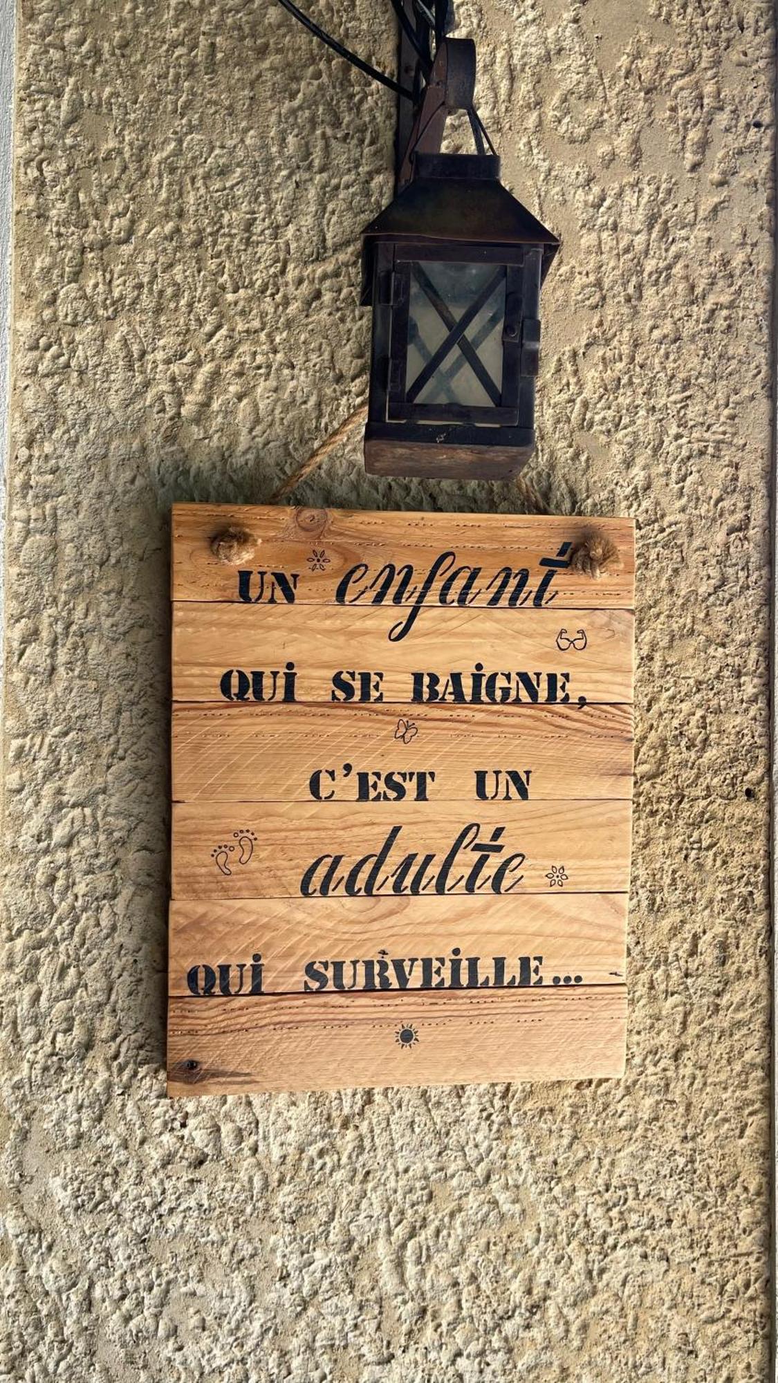 Studio Les Petits Lutins Entraigues-sur-la-Sorgue Eksteriør billede