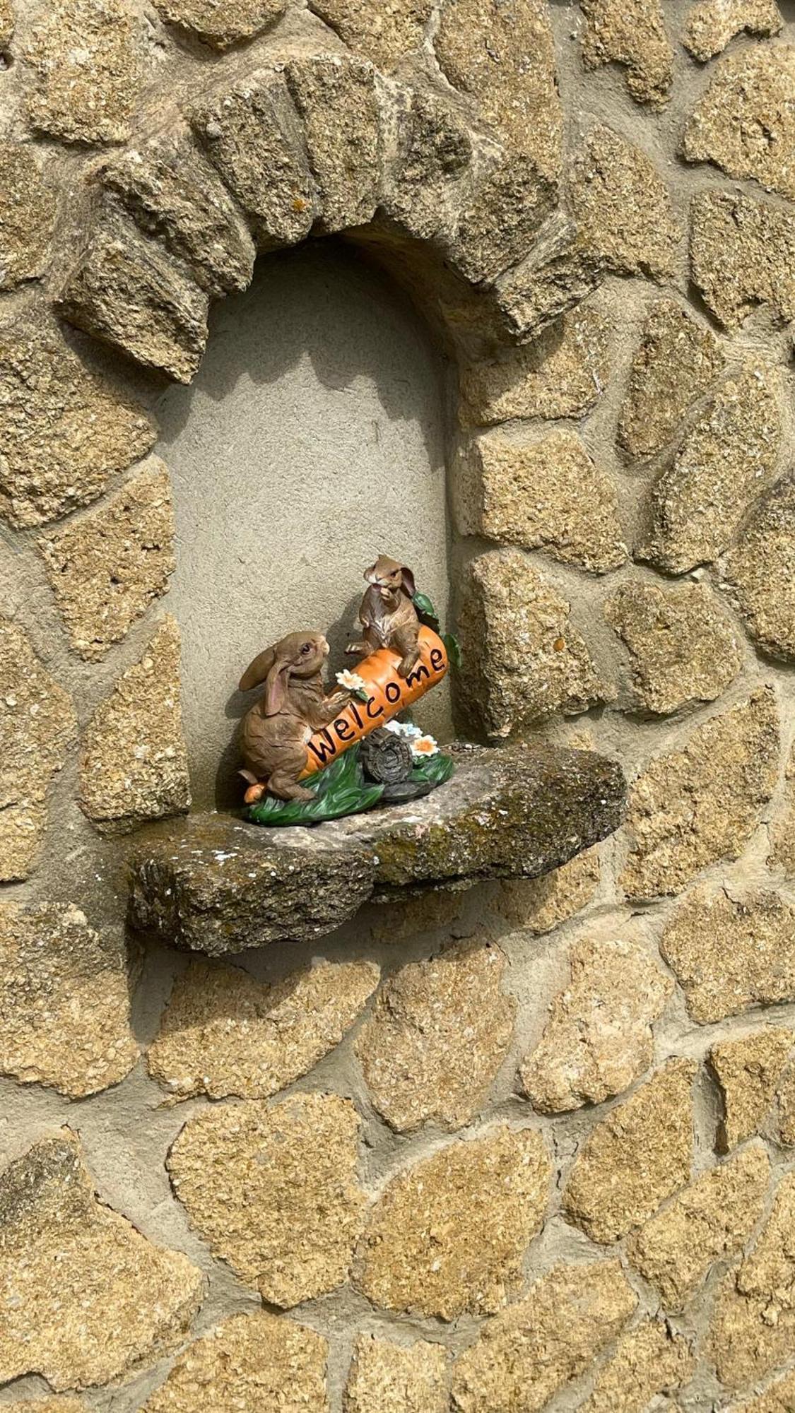 Studio Les Petits Lutins Entraigues-sur-la-Sorgue Eksteriør billede