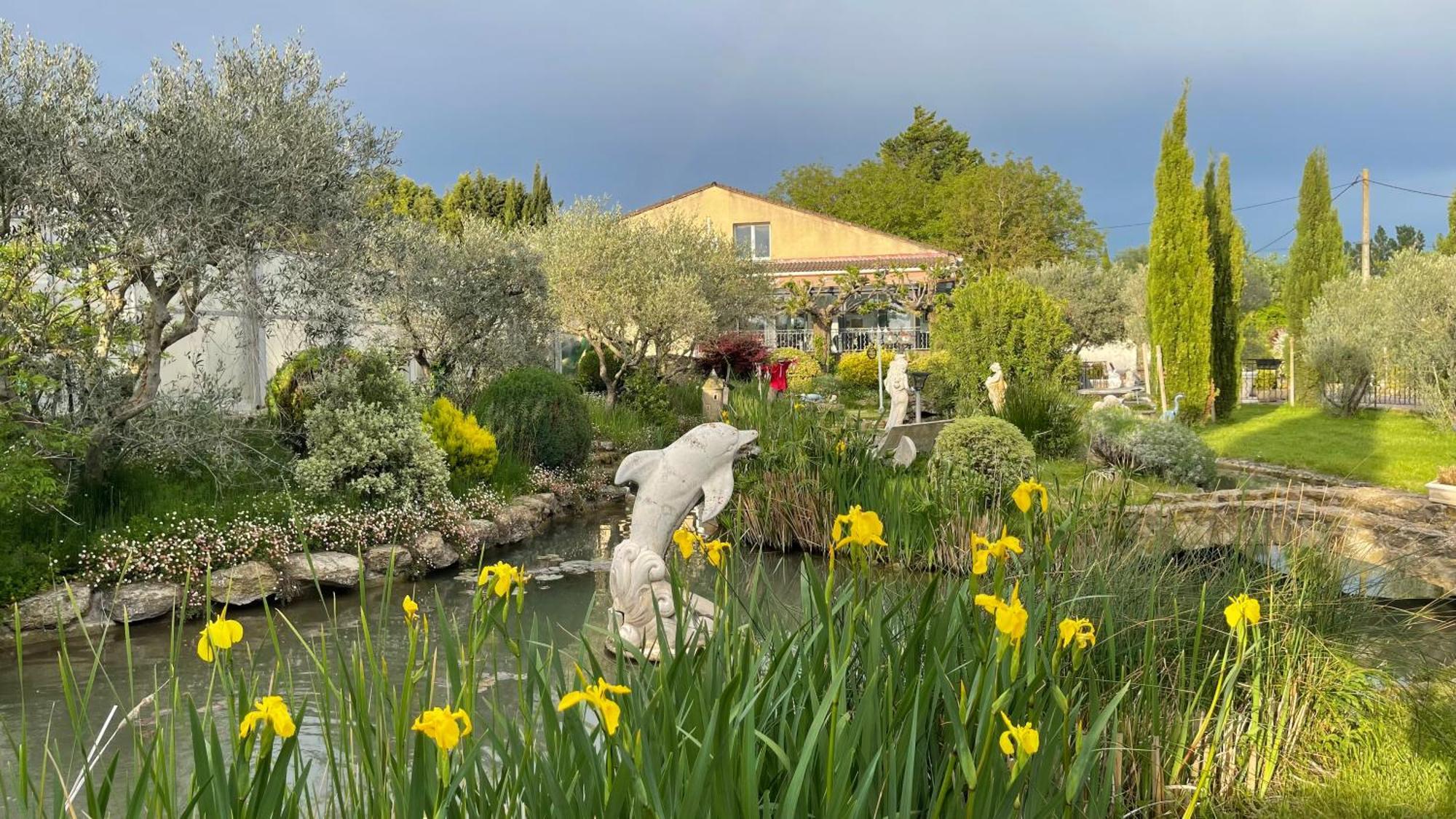 Studio Les Petits Lutins Entraigues-sur-la-Sorgue Eksteriør billede